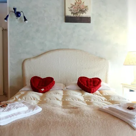 Botton D'oro Bed & Breakfast 4*