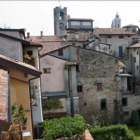 Botton D'oro Bed & Breakfast Bergamo