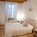 Couette-café Botton D'oro