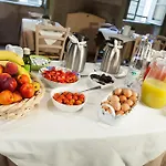 Couette-café Botton D'oro 4*